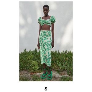 Zara Green Knit Crop and Skirt Set